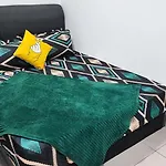 Yolo Budget Condo Kl 5.0